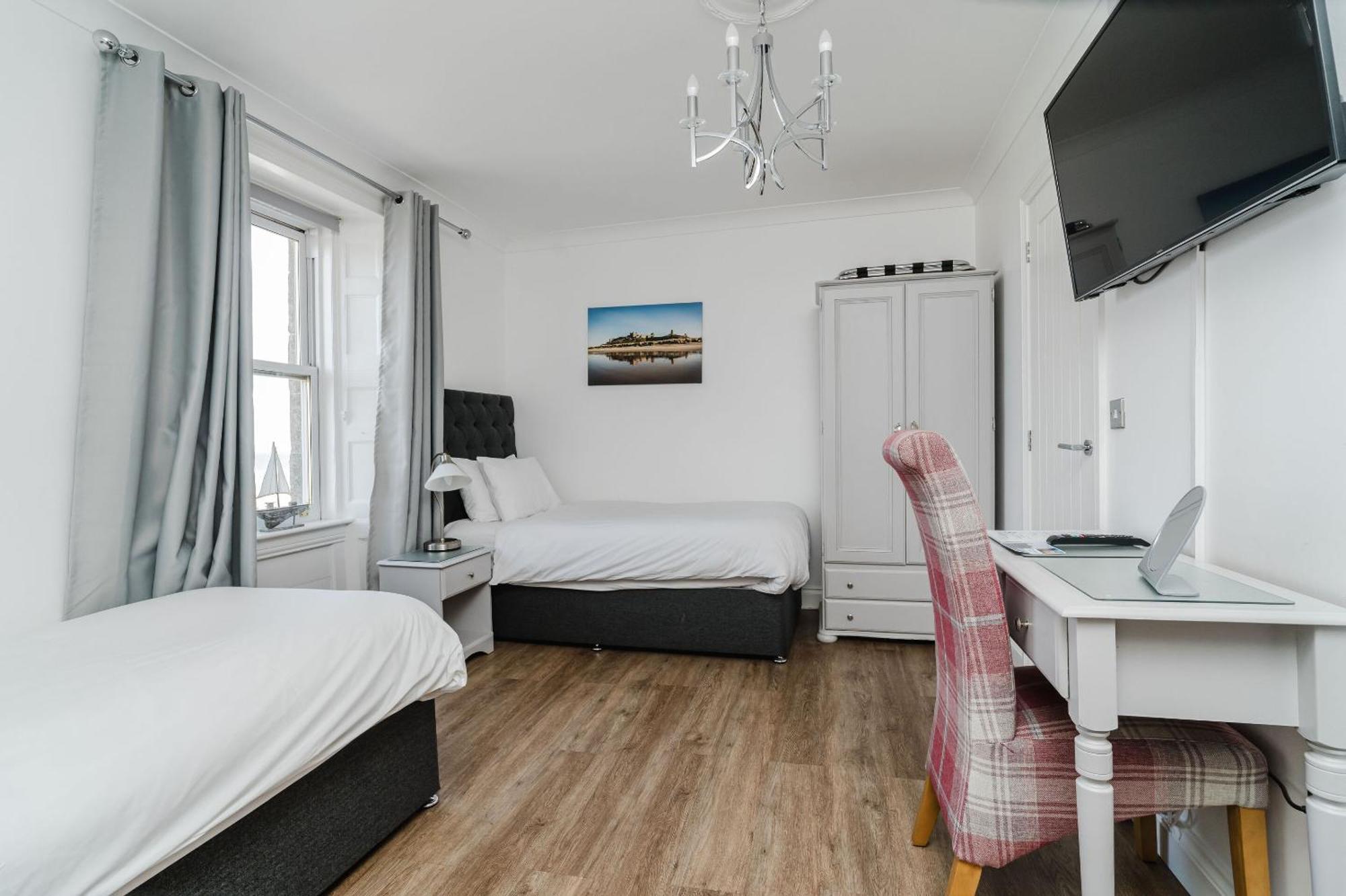 The Roxburgh Guest Accommodation Berwick Upon Tweed الغرفة الصورة